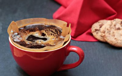 Café et reflux silencieux : faut-il vraiment arrêter d&rsquo;en boire